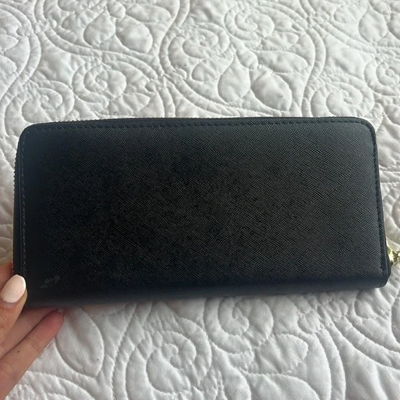 NWOT ANNE KLEIN Wallet Black Brand New with Gold Zippers - Picture 6 of 11